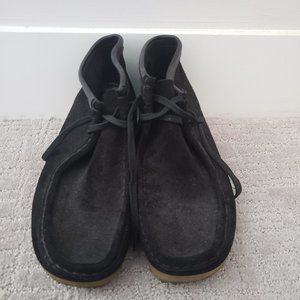 Clarks Wallabee Boot Black Suede
